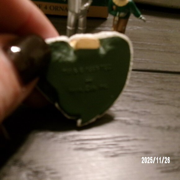 NEW Hallmark King of the Forest The Wizard of Oz Set of 4 Miniature Ornaments - Picture 6 of 7